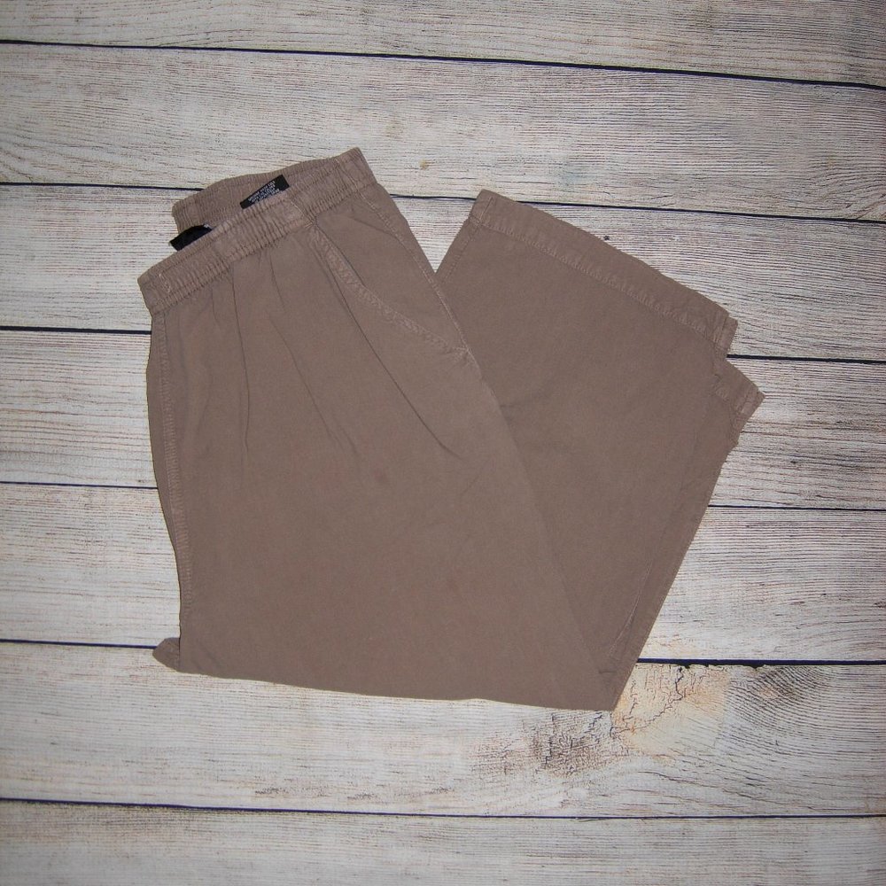 Erika Tan Pull On Cropped Cotton Pants M